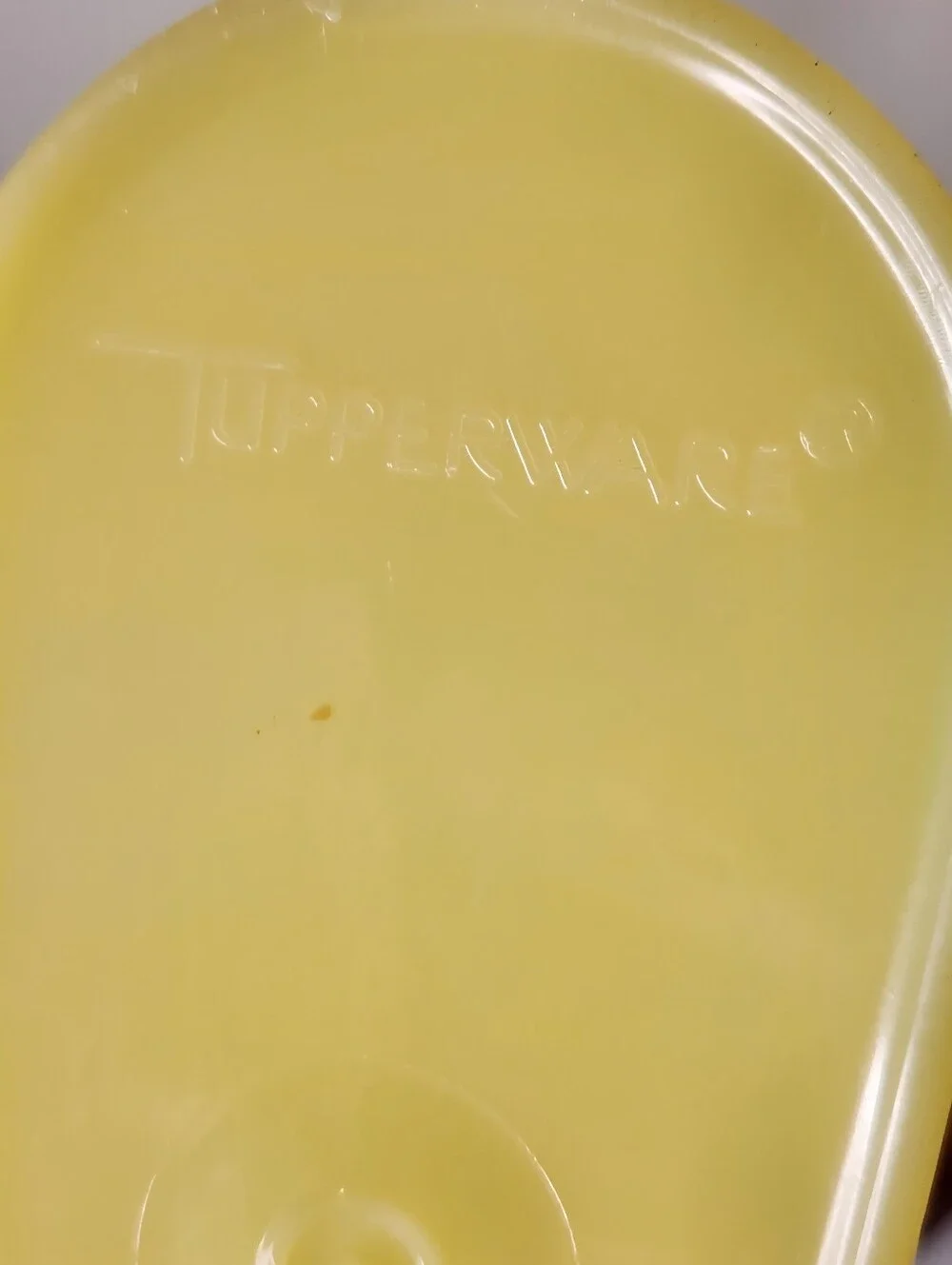 Vintage Tupperware Yellow One Quart Beverage Buddy Pitcher: Slim Design 792